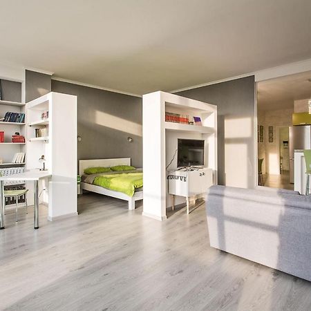 Gagarin Plaza Apartment 70 Square Metres On 12Th Floor Odessa Luaran gambar