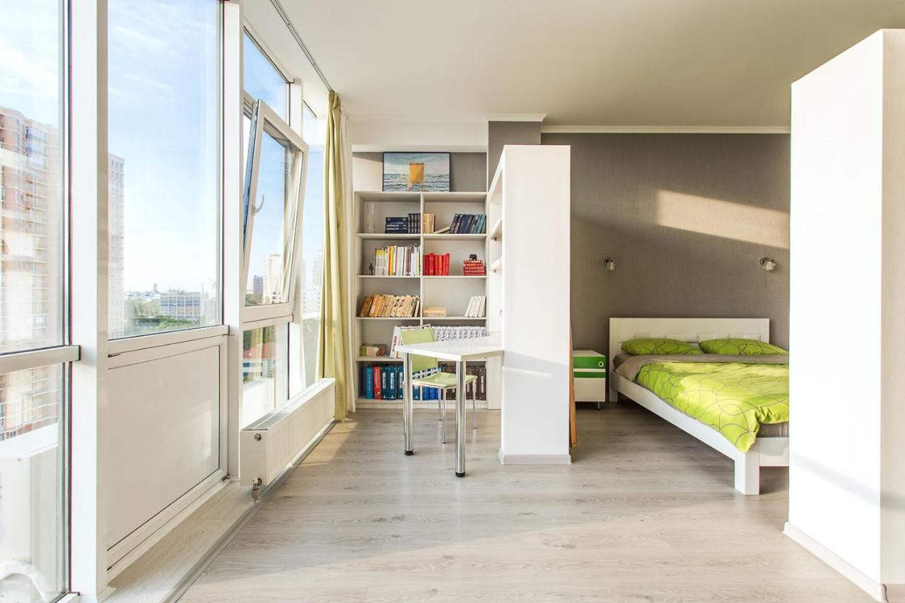Gagarin Plaza Apartment 70 Square Metres On 12Th Floor Odessa Luaran gambar