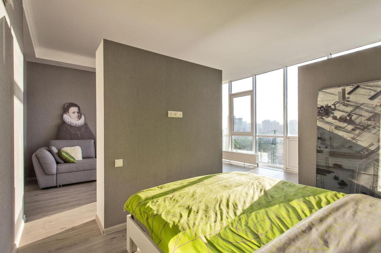Gagarin Plaza Apartment 70 Square Metres On 12Th Floor Odessa Luaran gambar