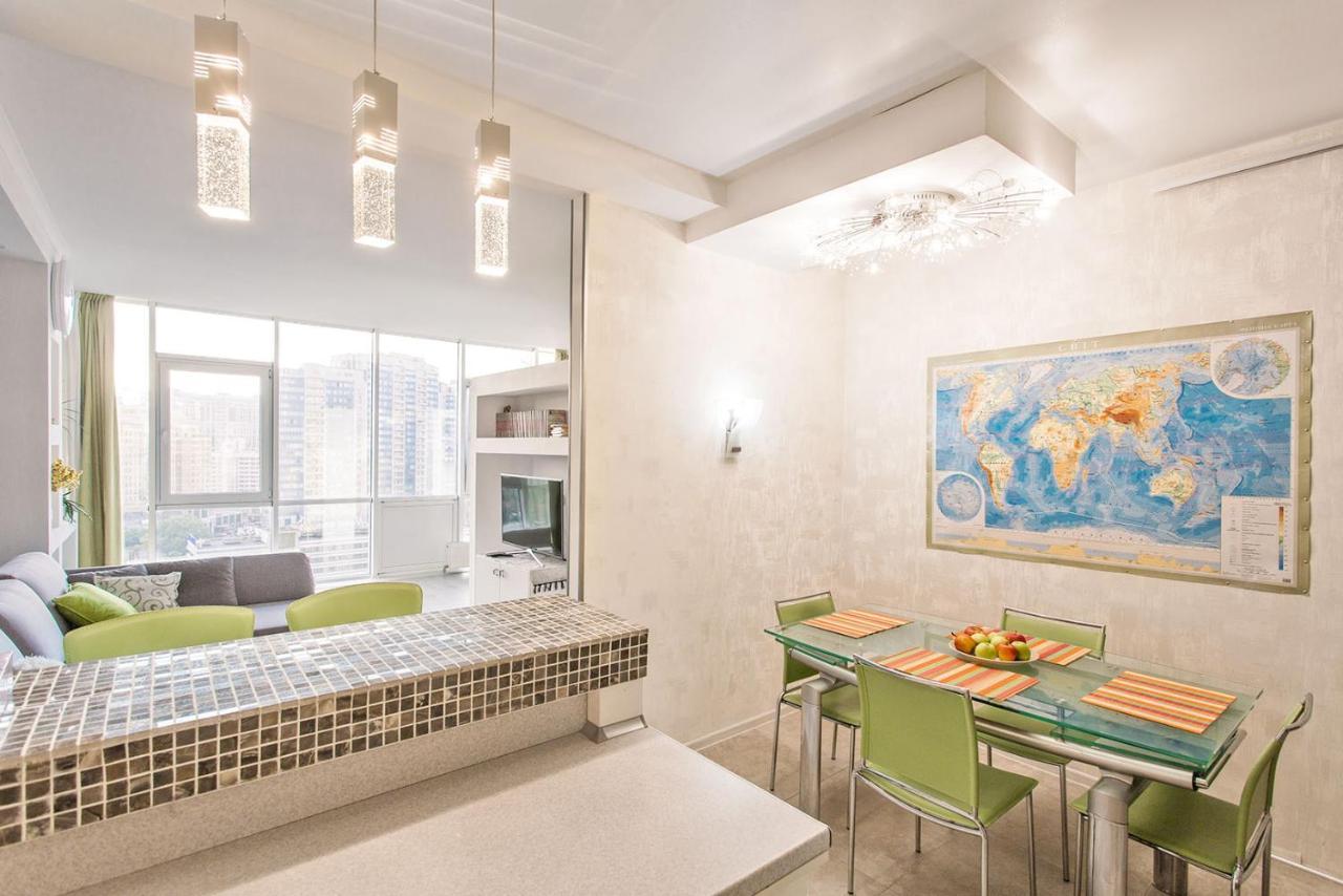 Gagarin Plaza Apartment 70 Square Metres On 12Th Floor Odessa Luaran gambar