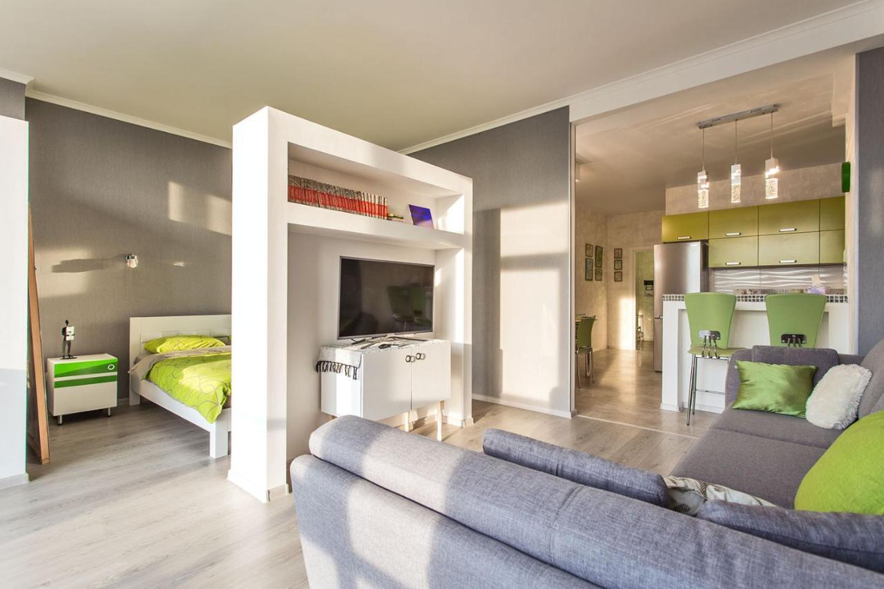 Gagarin Plaza Apartment 70 Square Metres On 12Th Floor Odessa Luaran gambar